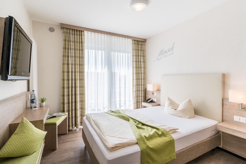 Parkhotel Pfarrkirchen Exteriör bild