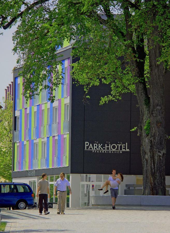Parkhotel Pfarrkirchen Exteriör bild